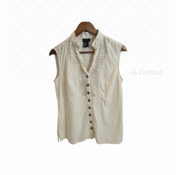 🌼3 for $15🦋 RQT Linen Blend Silver Floral Embroidery Split Neck Top Medium - Picture 2 of 10